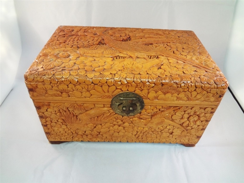 Chinese Heavily Carved Box Bird Scenes