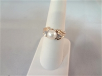 14k Gold Pearl and Diamond Ring
