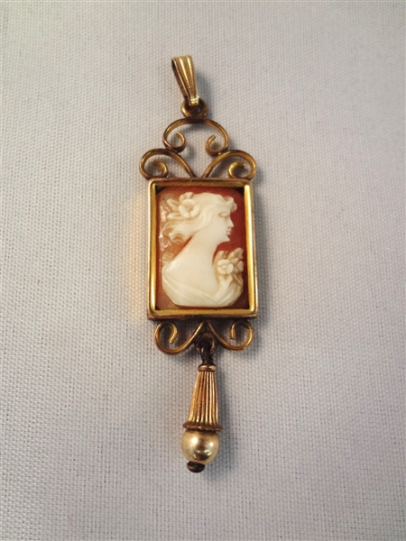 Victorian Dangle Carved Cameo Pendant