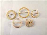 (5) 10k Gold Round Brooches