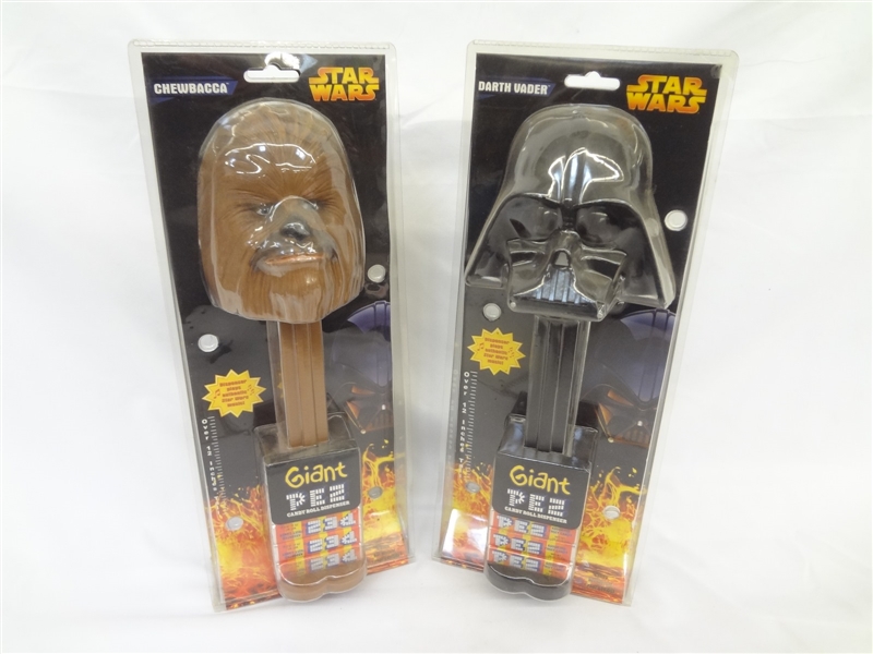 (2) PEZ Giant Pez Dispensers Darth Vader, Chewbacca