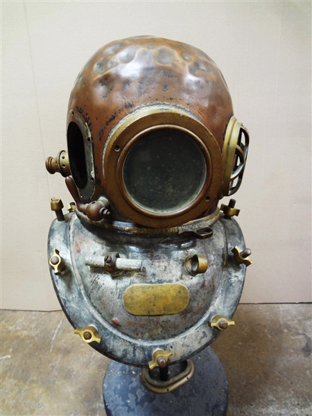 Copper and Brass Divers Helmet With Shoulder Assembly
