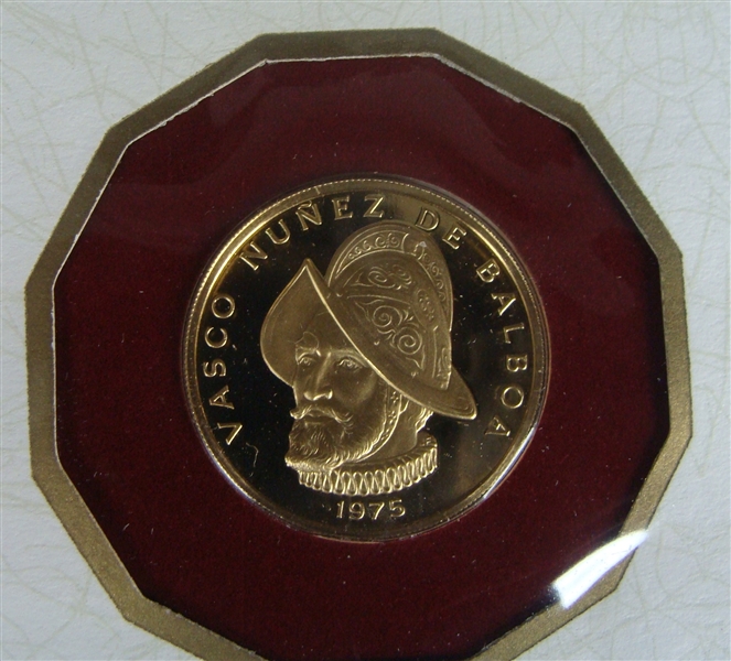 1975 Panama $100 Balboa Gold Proof Coin 8.16 grams 90%
