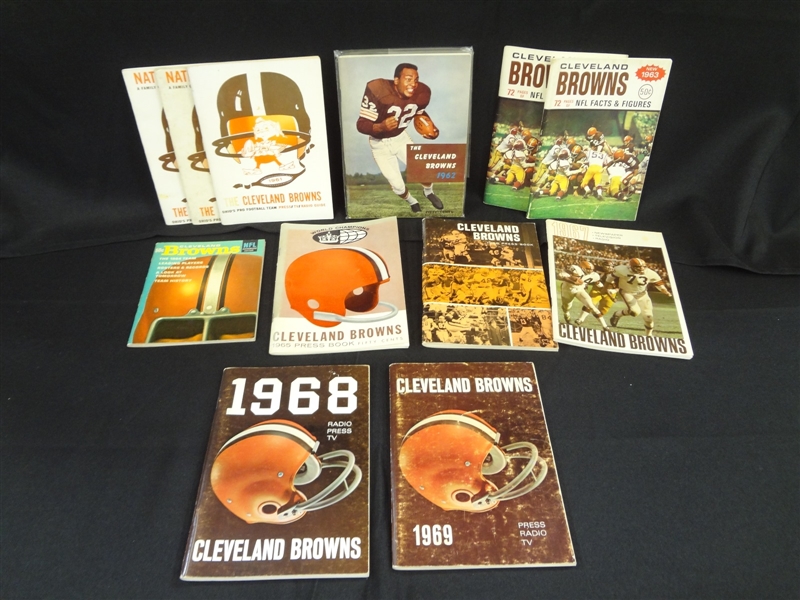 Group of Cleveland Browns Press/Radio/TV Guides from the 1960s. 