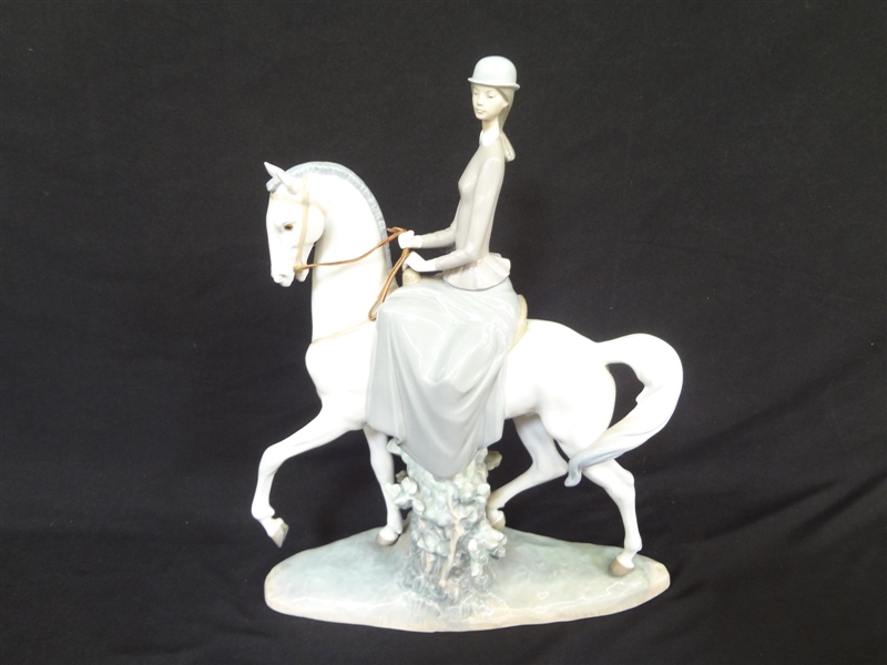 Lladro Large "Woman on Horse" #4516 Issued 1970