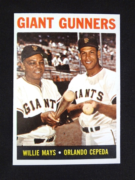 1964 Topps #306 Giant Gunners Willie Mays/Orlando Cepeda High Grade