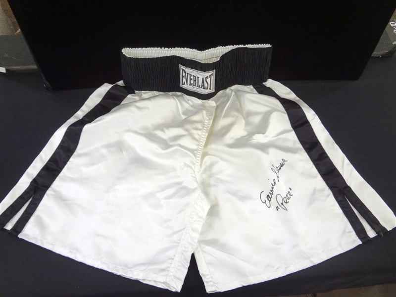 Earnie Shaver Autographed Everlast Silver Boxing Trunks