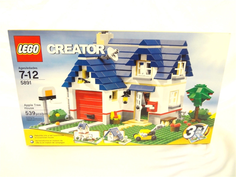 LEGO Collector Set #5891 Apple Tree House New and Unopened