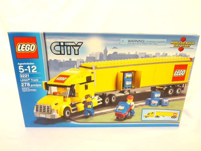 LEGO Collector Set #3221 Lego Truck New and Unopened