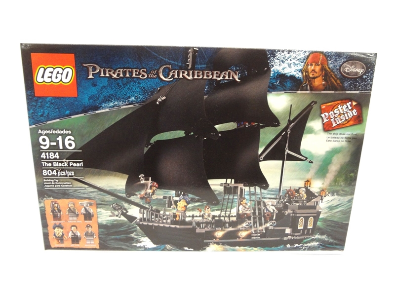 LEGO Collector Set #4184 Pirates of the Caribbean The Black Pearl New and Unopened
