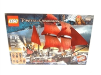 LEGO Collector Set #4195 Pirates of the Caribbean Queen Annes Revenge New and Unopened