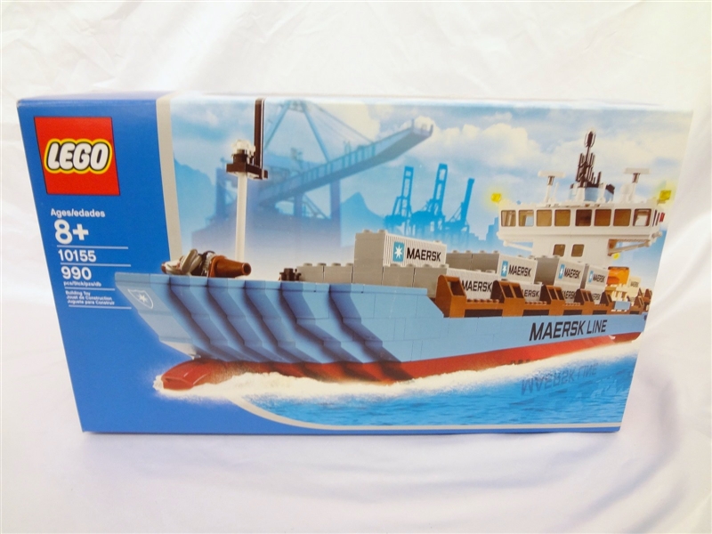 LEGO Collector Set #10155 Maersk Cargo Ship New and Unopened