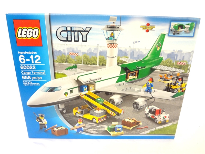 LEGO Collector Set #60022 City Cargo Terminal New and Unopened