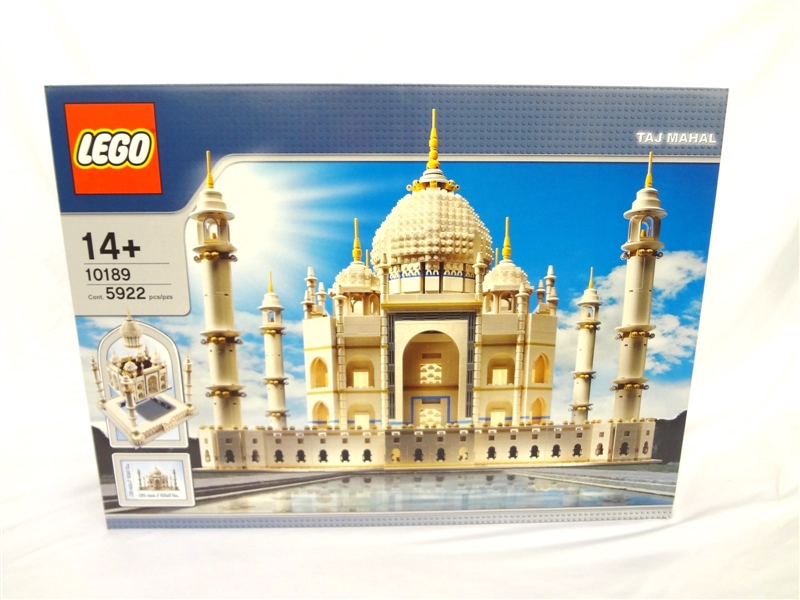 LEGO Collector Set #10189 Taj Mahal New and Unopened