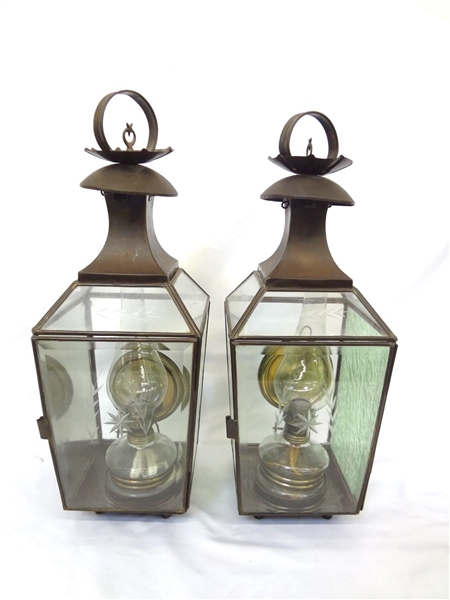 Pair of Hanging Wall Lights with Removable Oil Lanterns Brass Lale Heat Reflectors