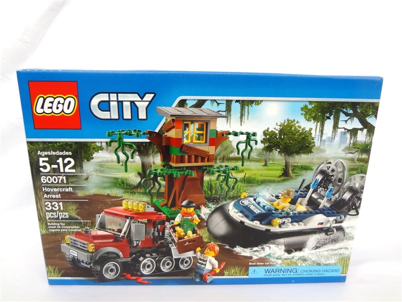 LEGO Collector Set #60071 City Hovercraft Arrest New and Unopened