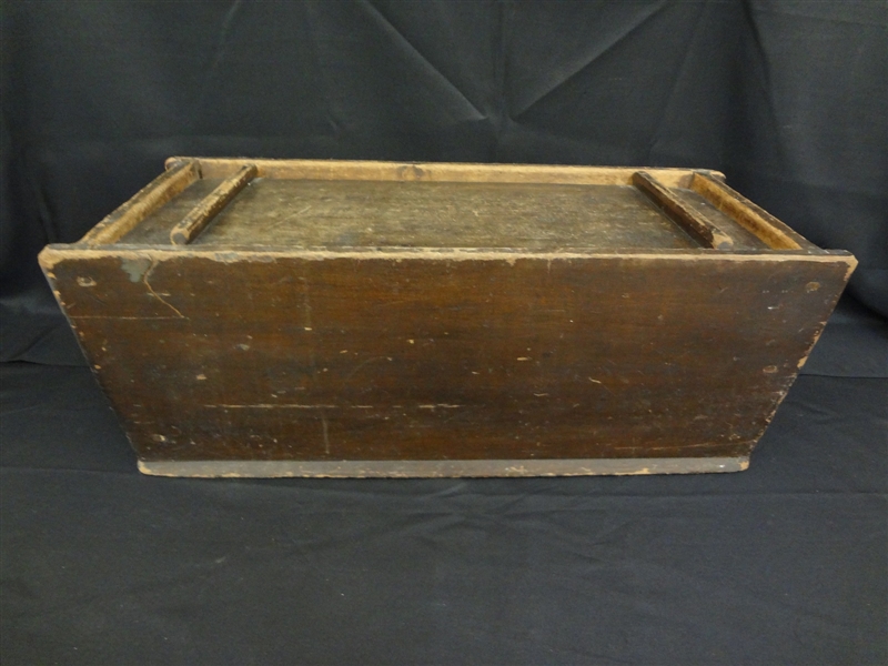 19th Century Primitive Dough Box With Lid