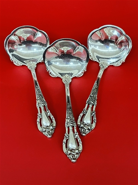 (3) Lunt "Eloquence" Sterling Silver Sauce Ladles