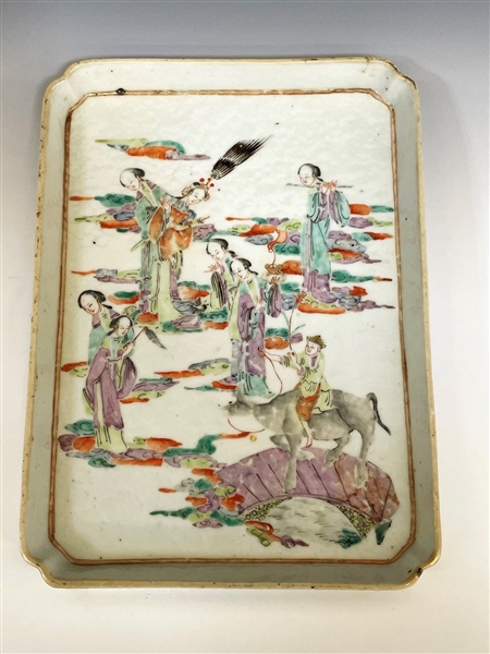 Chinese Famille Rose Porcelain Platter Late 19th Century