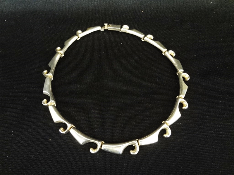 Sterling Silver Choker Modern Necklace
