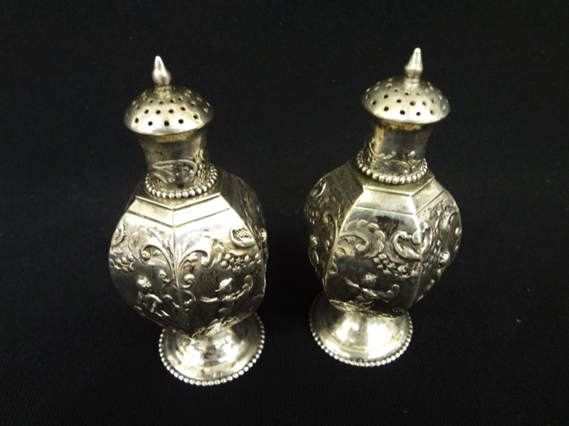 Sterling Silver Salt and Pepper Chrub Raised Relief