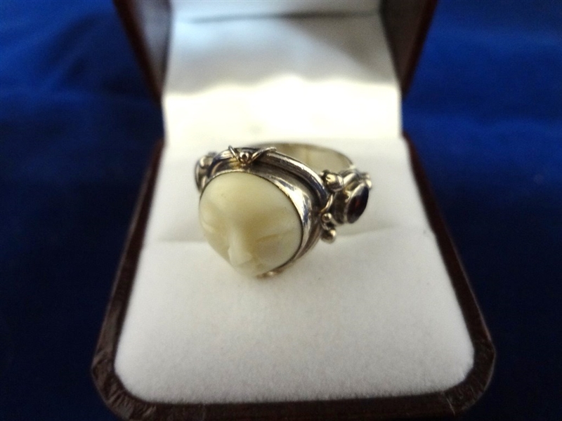 Sterling Silver Moon Face Ladies Cocktail Ring Size 6.75"