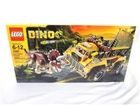 LEGO Collector Set #5885 Triceratops Trapper New and Unopened