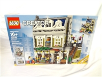 LEGO Collector Set #10243 Creator Parisian Restaurant New and Unopened