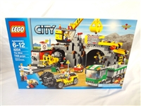 LEGO Collector Set #4204 City The Mine New and Unopened