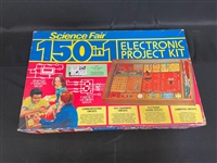 Science Fair 150 in 1 Electronic Project Kit Radio Shack