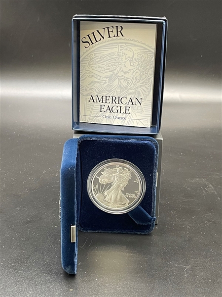 2000-P American Eagle One Ounce Silver Proof Coin In Presentation Box