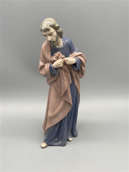 Nau by Lladro Jesus/Joseph Figurine