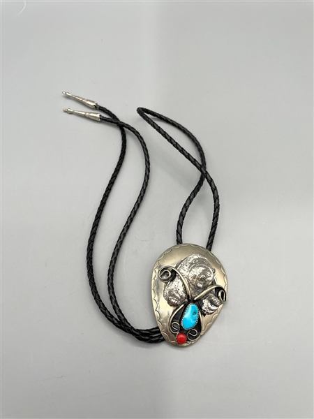 Natifve American Sterling Silver Turquoise Bolo Tie