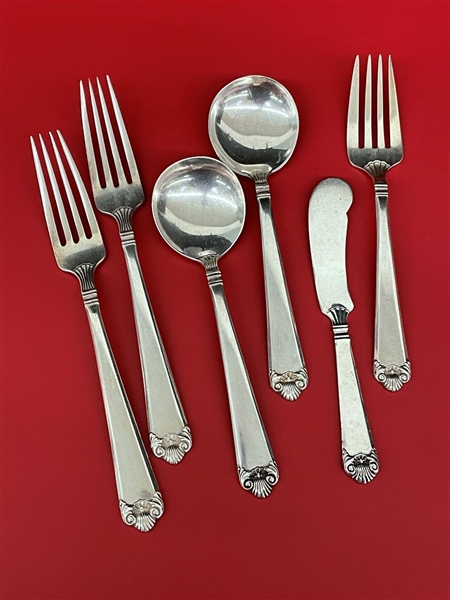 (8) Pieces Watson Sterling Silver George II Flatware Pieces