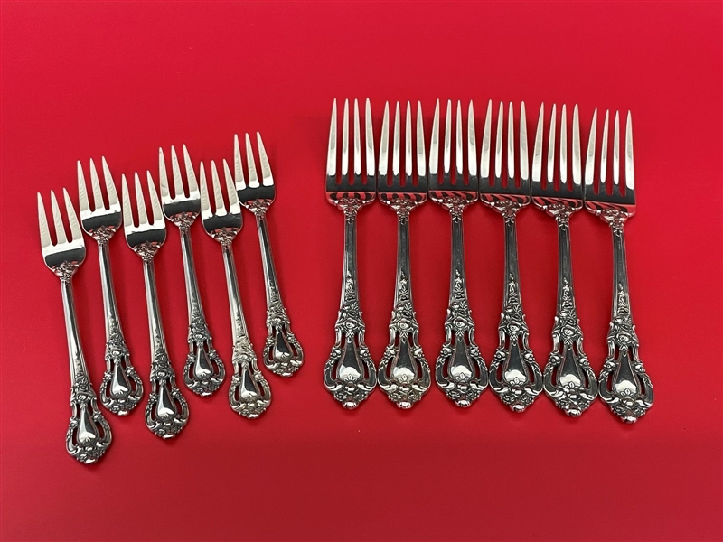 (12) Lunt Eloquence Sterling Silver Dinner and Seafood Forks