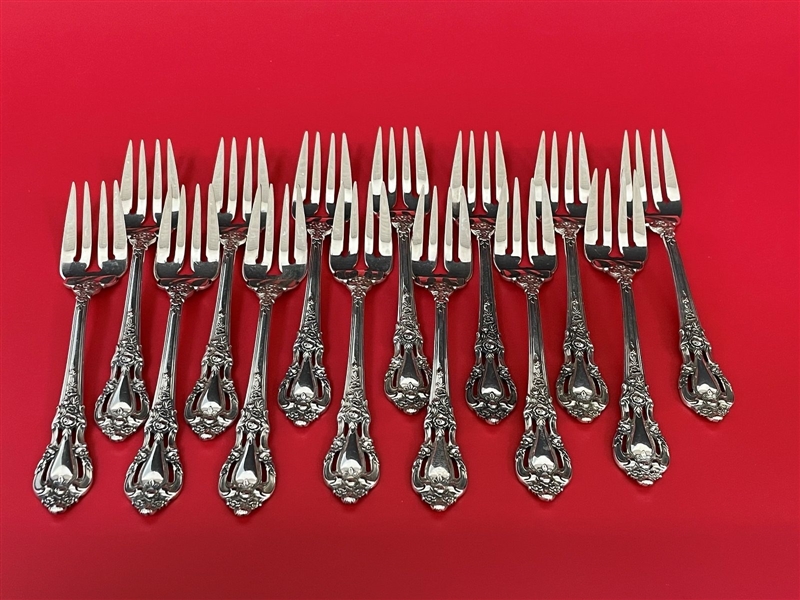 (14) Lunt Sterling Silver Eloquence Salad Forks