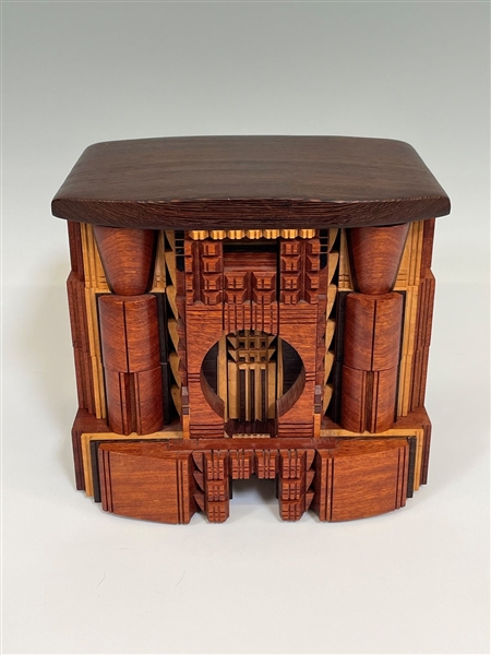 Po Shun Leong (British 1941-) Modern Jewelry Box
