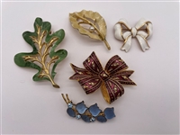 (5) Costume Brooches Enamel and Cameo Stones