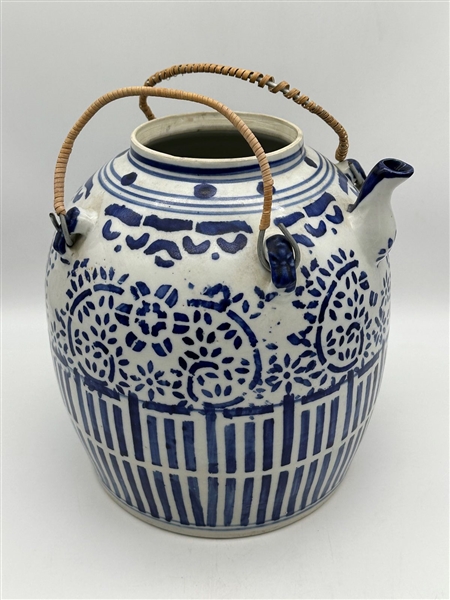 Blue and White Chinoiserie Vase With Spout