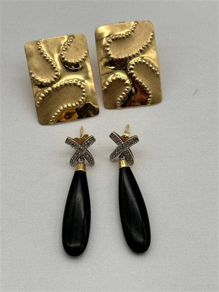(2) Pairs 14k Gold Earrings: Black Onyx Drops, Hand Hammered Rectangles