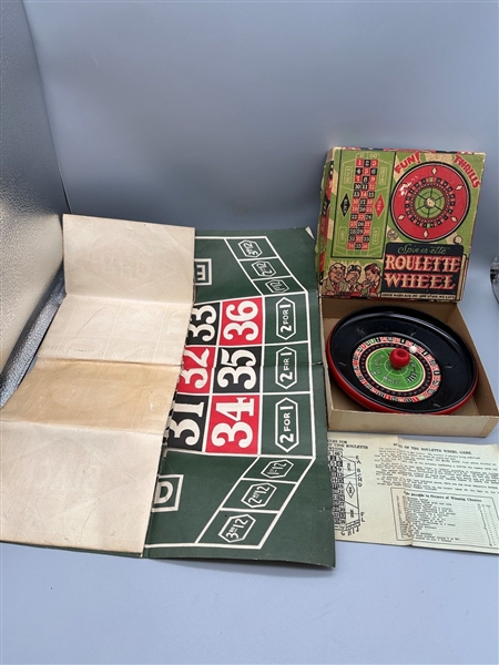 Louis Marx Spin-er-Ette Roulette Wheel Game in Original box