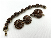Crown Trifari Jewelry Suite; Bracelet, Brooch, Earrings