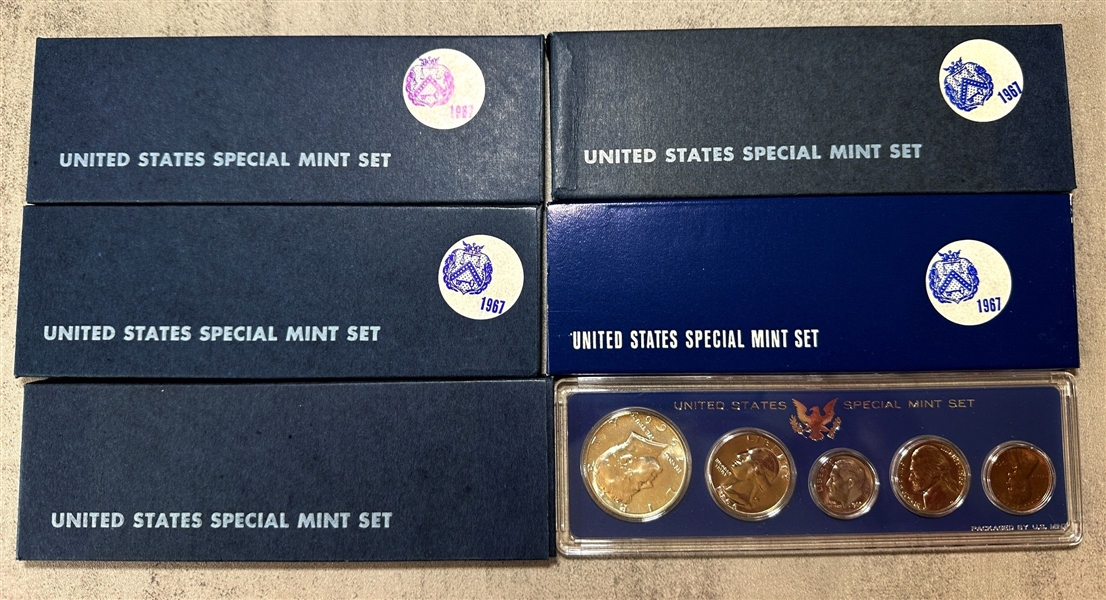 (5) United States Special Mint Sets