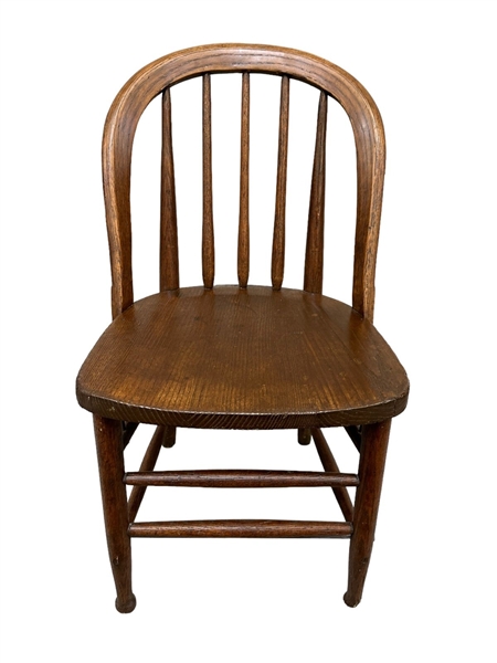 Circa 1890s Painesville Train Depot "Callers" Chair