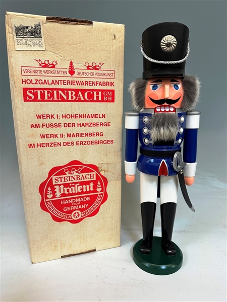 Steinbach Marek Guardsman Nutcracker