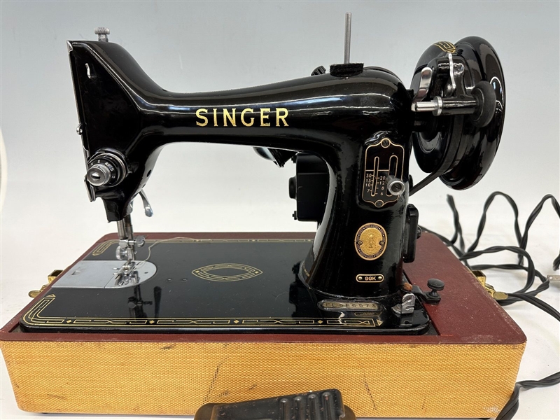 1956 Singer 99K 3/4 Sewing Machine with Motor & Pedal With Carry Case