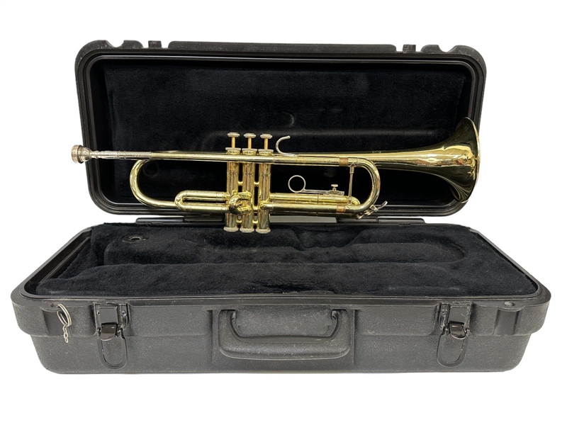 Bach USA Student Trumpet With Case