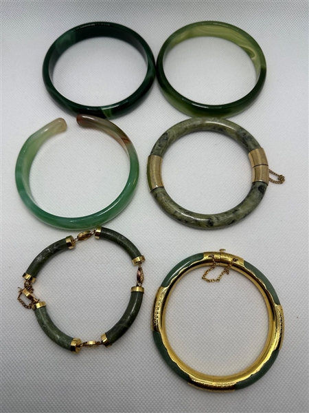 (6) Jade Bangle Bracelets