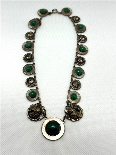 Sterling Silver and Polished Green Agate Necklace