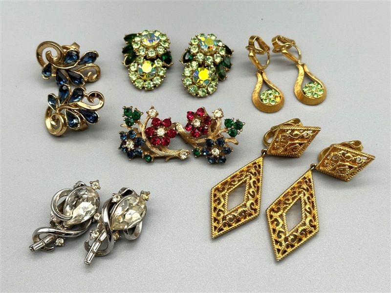 (6) Pairs of Crown Trifari Clip On Earrings